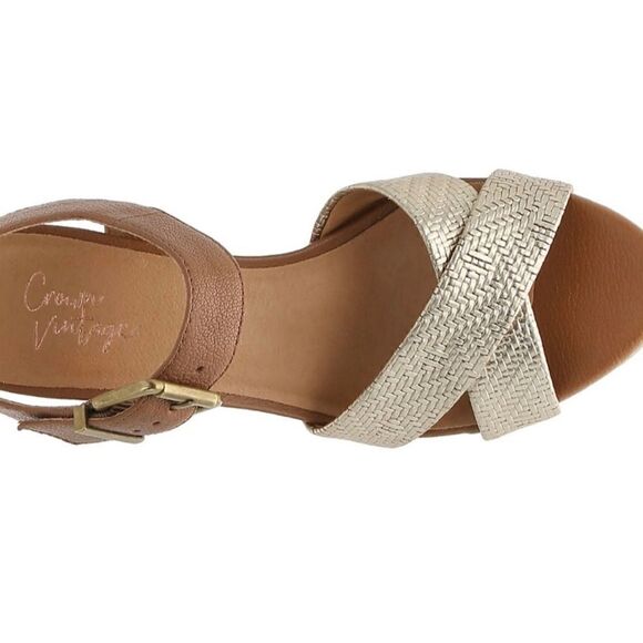 CROWN VINTAGE JULA PLATFORM SANDAL in Gold Cognac - Picture 9 of 9